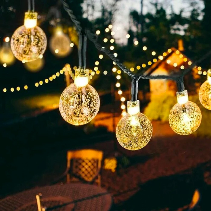 BulbLights, 50 notranjih in zunanjih retro LED lučk, ki se polnijo s sončno energijo - Image 1