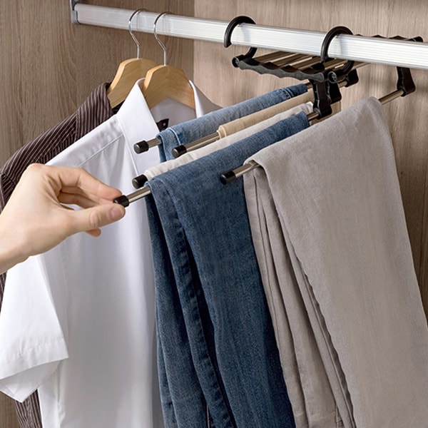 MultiHanger, večnamenski obešalnik 5v1, ki prihrani prostor v omari
